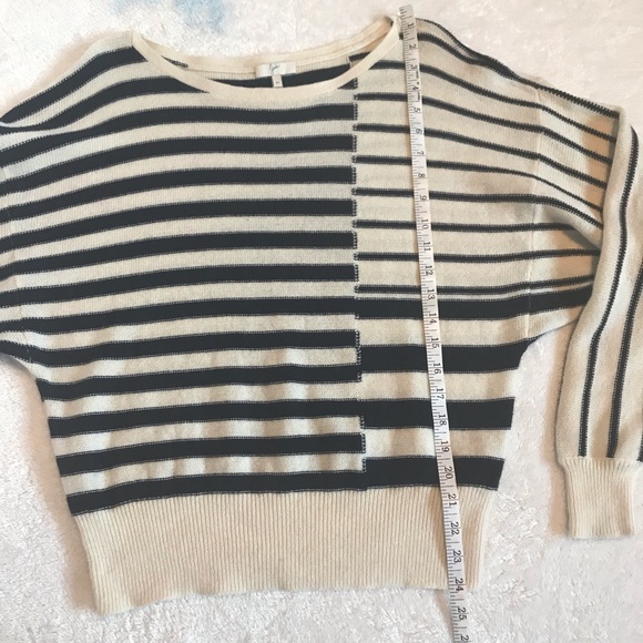Joie Maridel Striped Dolman long sleeve wool cashmere black ivory sweater Medium - Picture 6 of 10